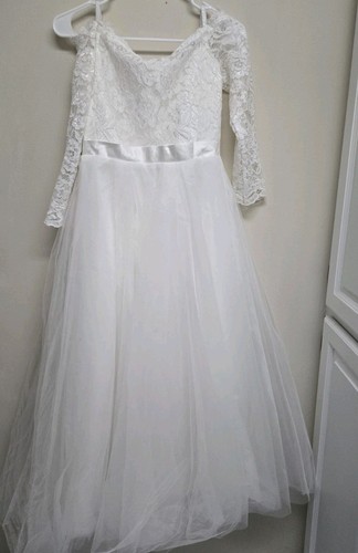 New girls formal white lace - new,
